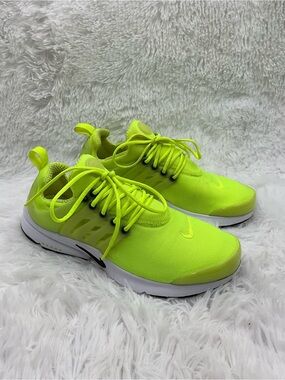 Nike Air Presto Volt Size Women’s 8.5 / Men’s US 7Y Neon Yellow Running Shoes